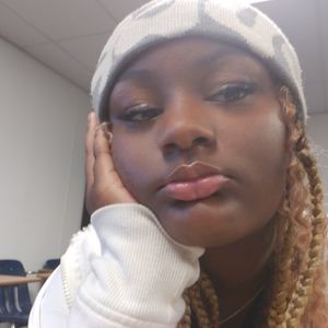 Meet your Posher, Denise